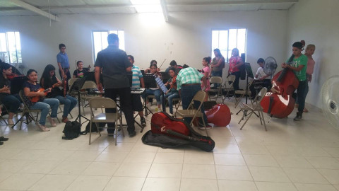 Confirma regidor la primera orquesta sinfónica infantil y juvenil