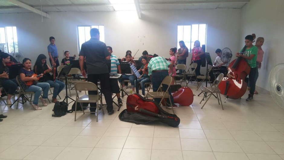 Confirma regidor la primera orquesta sinfónica infantil y juvenil