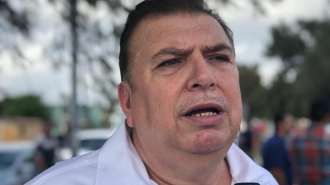 Desalojan a comerciantes del parque Periférico 