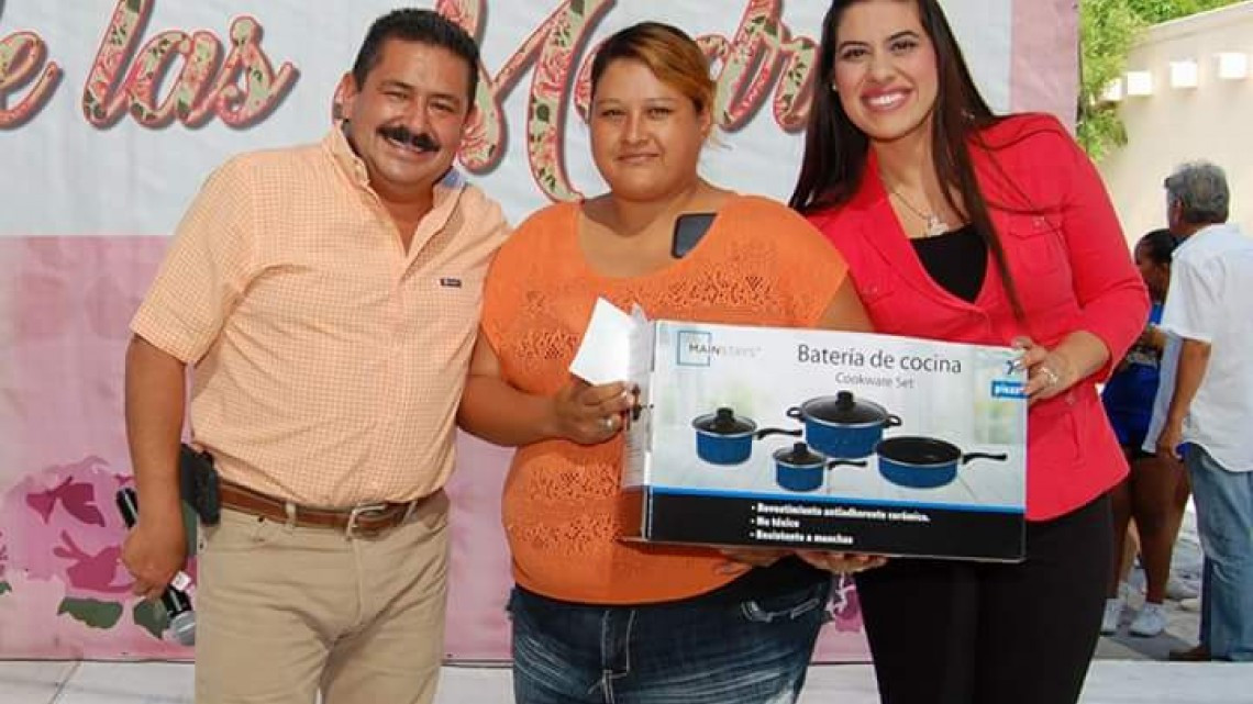 Festejan el "Día de la madres" en el Poblado el Realito