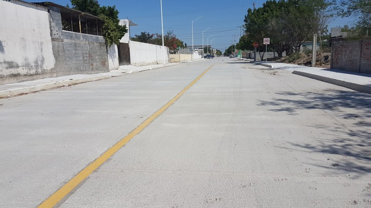 Obra de pavimentación en Calle Ribera Verde