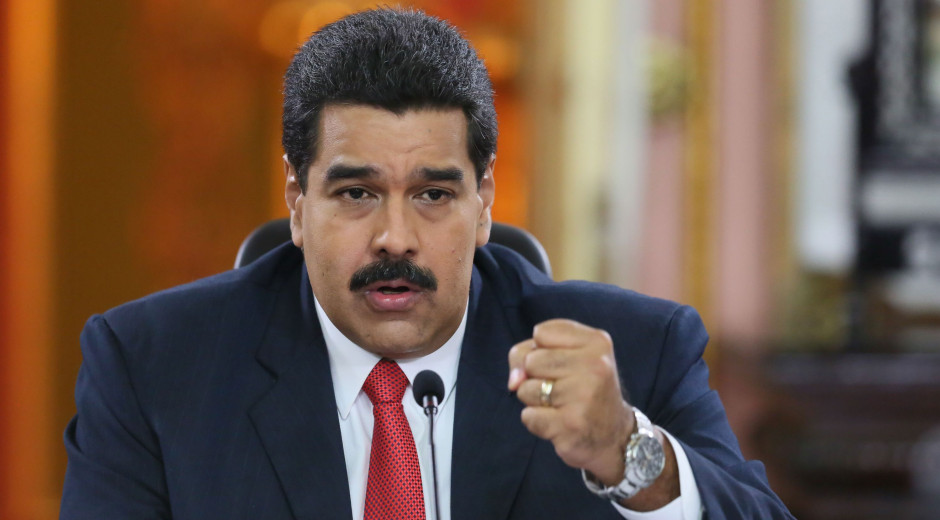  Vaticano pide a Maduro a suspender instalación de Constituyente