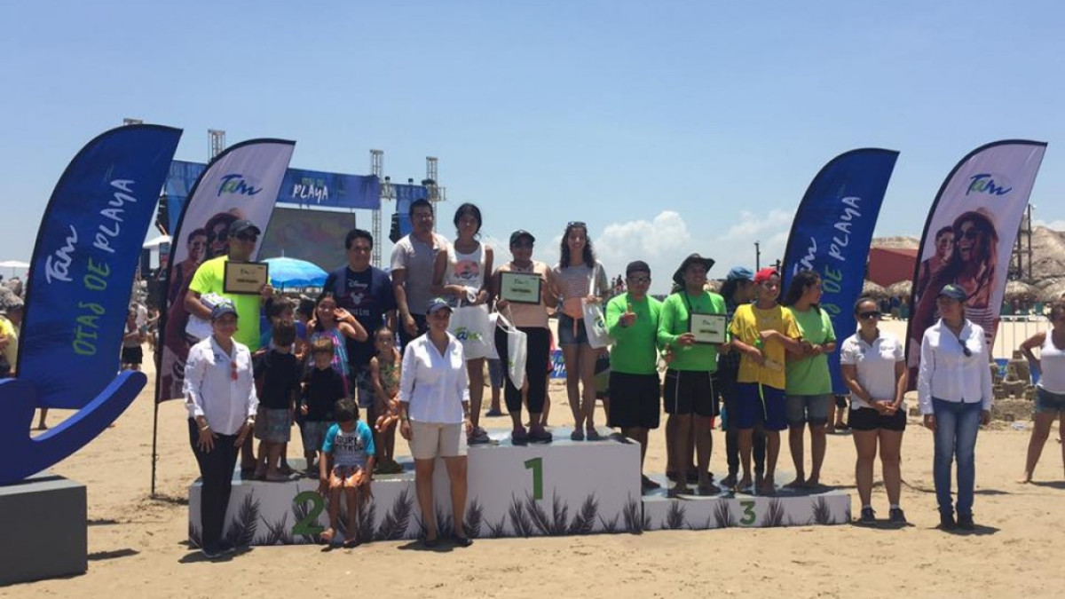 Llevan a cabo Concurso de Castillos de Arena en Playa Miramar