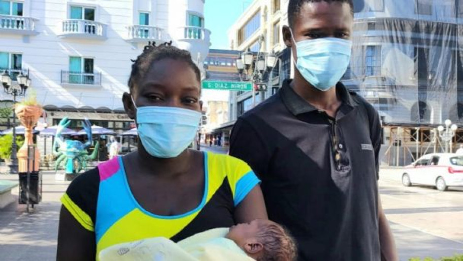 Padres haitianos dejan de lado ‘sueño americano’; buscan asentarse en Tampico