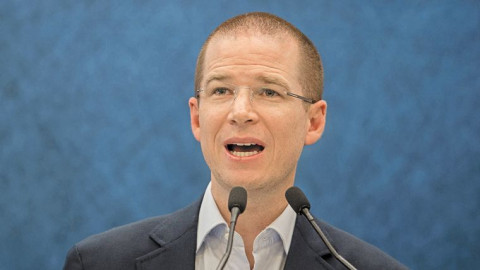 Pide Ricardo Anaya a la PGR detener la guerra sucia en su contra