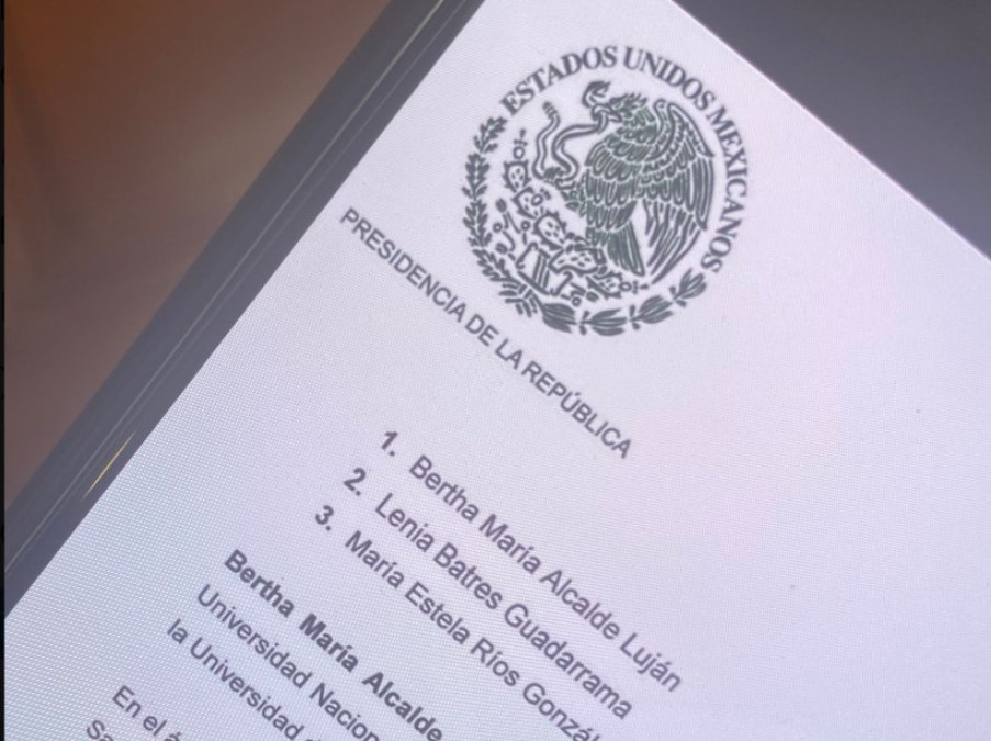 AMLO envía terna de 3 mujeres morenistas para suplir a Zaldivar