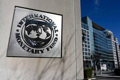 FMI alerta crisis financiera global por guerra comercial de Trump; México está en riesgo de recesión