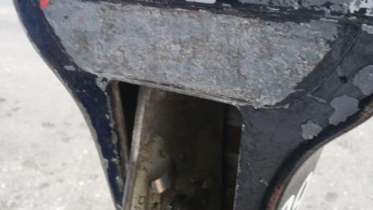 Detienen a sujeto por robar parquímetros; hay 137 equipos dañados