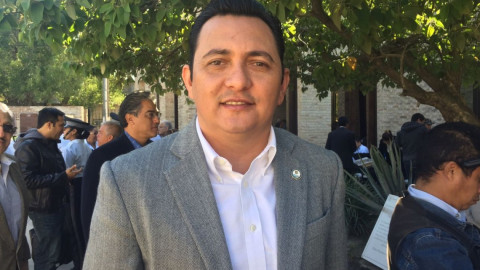 Promueve diputado tradiciones mexicanas en Matamoros 