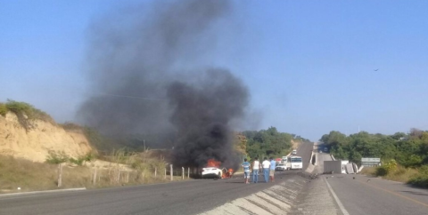 Accidente en la carretera federal deja 2 muertos en Oaxaca