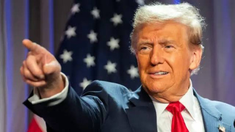 Trump amenaza a Rusia con aranceles si no hay acuerdo sobre Ucrania en 50 días