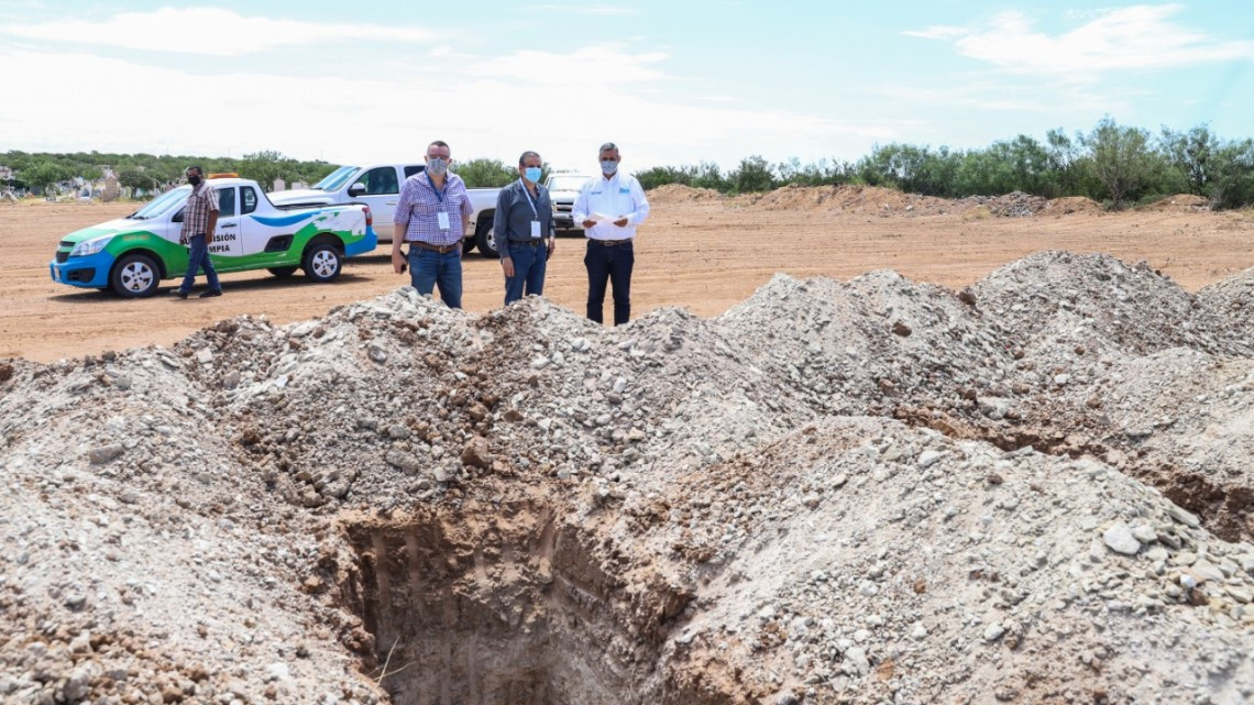 Entrega Alcalde maquinaria y equipo para labores de bacheo y mejoramiento vial