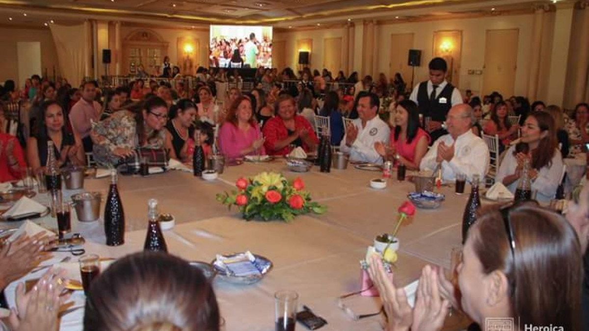 Celebran a madres del Ayuntamiento