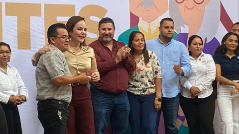 Entrega Cabildo 150 lentes