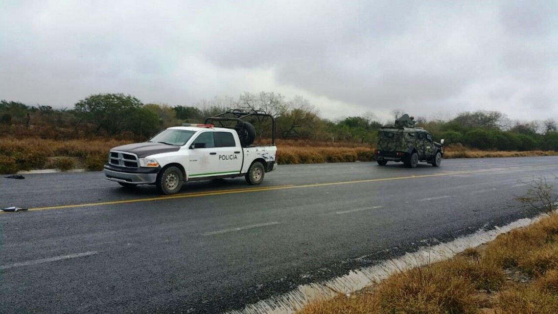 Decomisan camioneta blindada y marihuana
