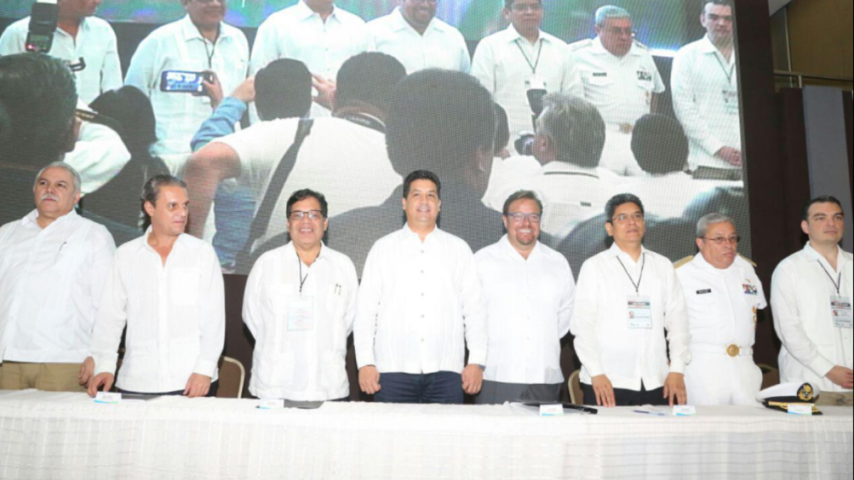 Inaugura Cabeza de Vaca Convención de la Industria de la Radio y la Televisión