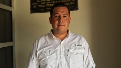 Despliegan maquinaria pesada para limpiar drenes