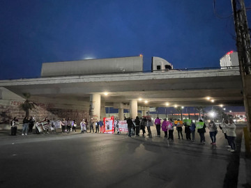 Protestan y bloquean vialidad por mujeres desaparecidas