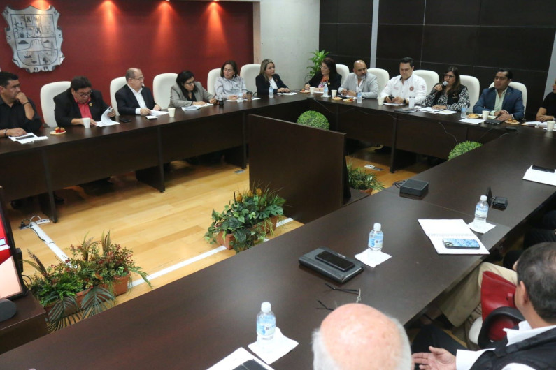 Une esfuerzos SEDUMA con las y los diputados locales por un desarrollo urbano sostenible