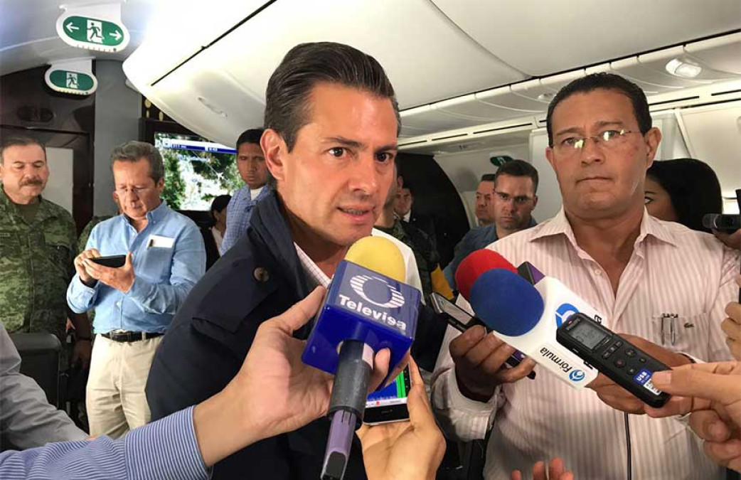 Regresa EPN a CDMX, sobrevolará zona afectada