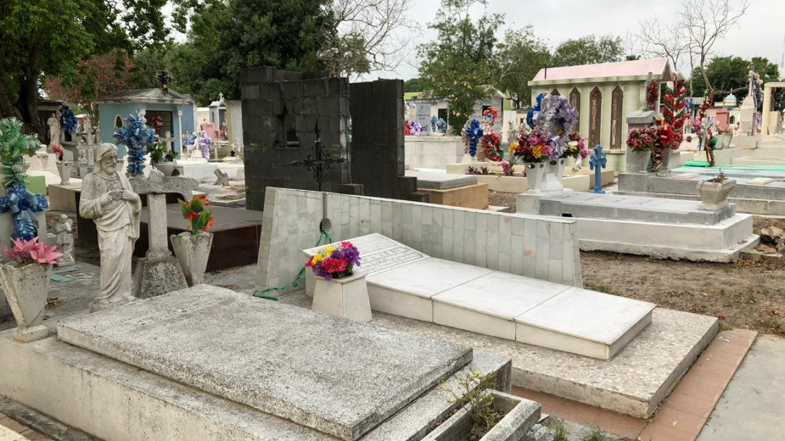 Listo cementerio para celebración del día de las madres 