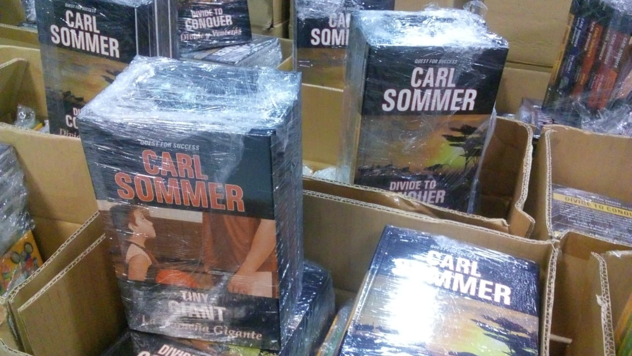 Club rotario “Matamoros Profesional” dona 4 mil libros a la secretaria de Educación de Matamoros