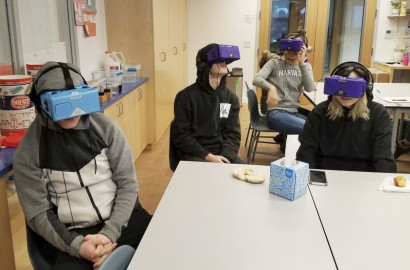 Niños ya no salen de excursión, utilizan lentes virtuales