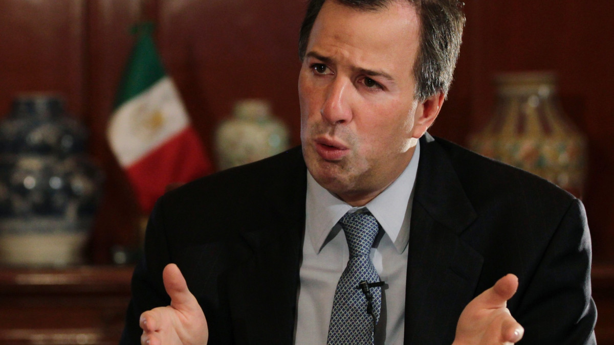 Meade lanza propuesta de exámenes mentales a candidatos