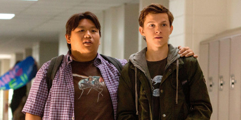 Jacob Batalon presume cambio físico en redes sociales 