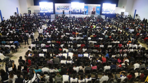 Realizan conferencia "Si yo puedo tu puedes"