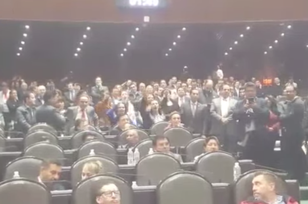 Diputadas del PRI gritan “eh pu…” a compañero