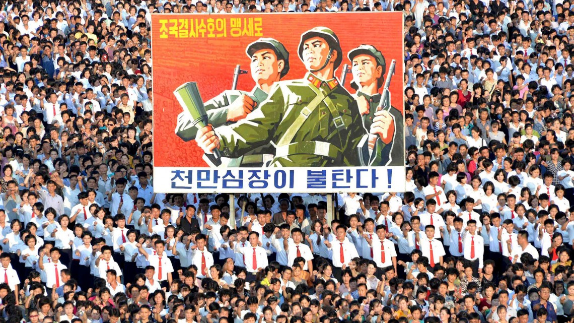 Kim Jong-un armó un gigantesco desfile en Pyonyang 