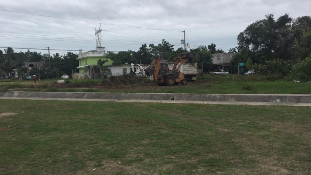 Trabajan en la recuperación y mantenimiento de espacios públicos