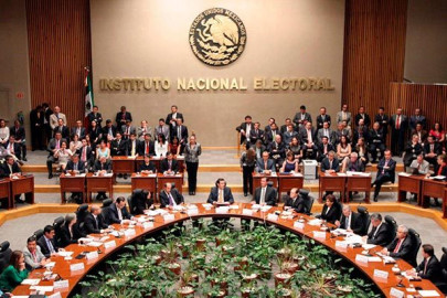 INE establece lineamientos para alianzas en 2018