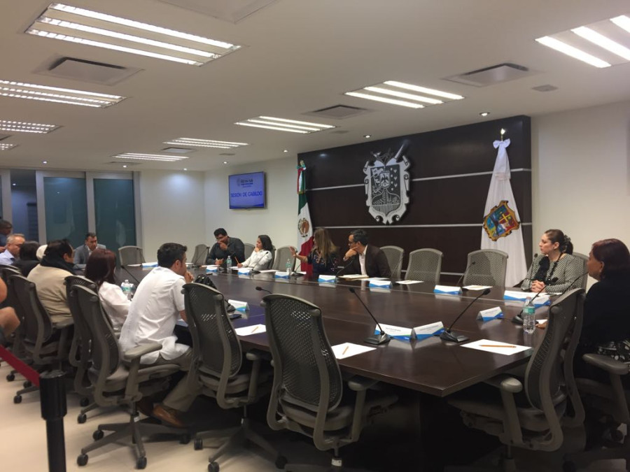 Lamentan cerrazón de regidores