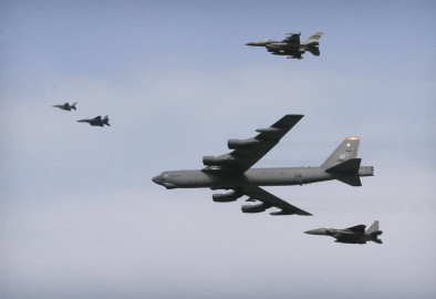 Fuerza Aérea contará con aviones equipados con bombas nucleares