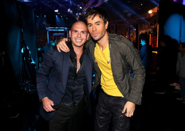 Enrique Iglesias y Pitbull iniciarán gira en Estados Unidos