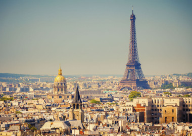 Tras atentados pierde París millón y medio de turistas en 2016 
