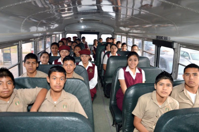 Apoyará Municipio a más de 4 mil estudiantes con transporte escolar
