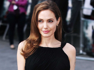 Actriz Angelina Jolie será profesora invitada en Escuela de Economía de Londres