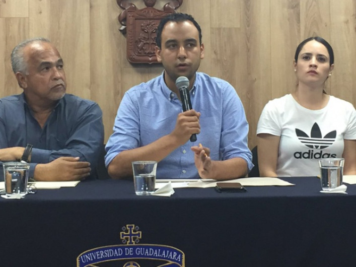 Convocan a paro por estudiantes desaparecidos