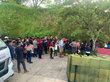 Intercepta INM a 126 migrantes centroamericanos en Veracruz