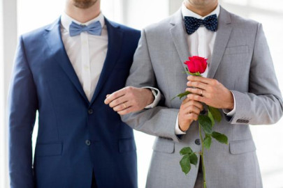 Presidente alemán firma la ley de matrimonio igualitario