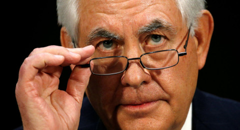 Senado de EU confirma a Rex Tillerson como nuevo secretario de estado