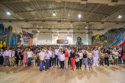 Exitosa entrega de documentos para Becas de Titulación 2024 con más de 1,500 beneficiarios