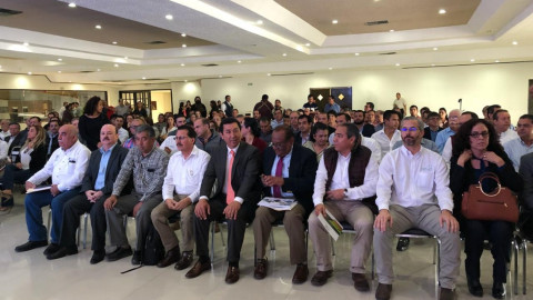 Advierte alcalde quienes no den resultados serán movidos 