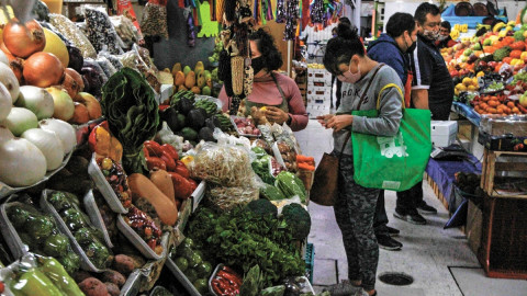 Inflación repunta en noviembre, se ubica en 4.32%