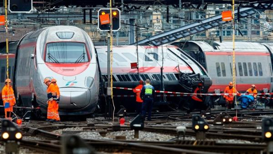 Choque de trenes en Suiza deja 30 personas heridas
