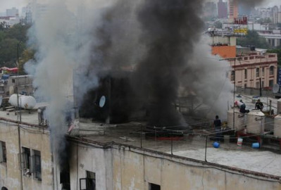 Se incendia edificio en la Ciudad de México