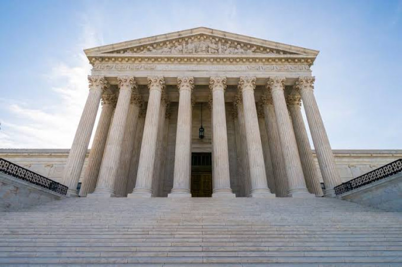 Corte Suprema de Texas ordena a líder demócrata responder demanda antes del viernes